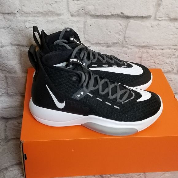 Nike Zoom Rize TB Sneaker Shoes Sz 6.5 Junior New - Picture 3 of 7